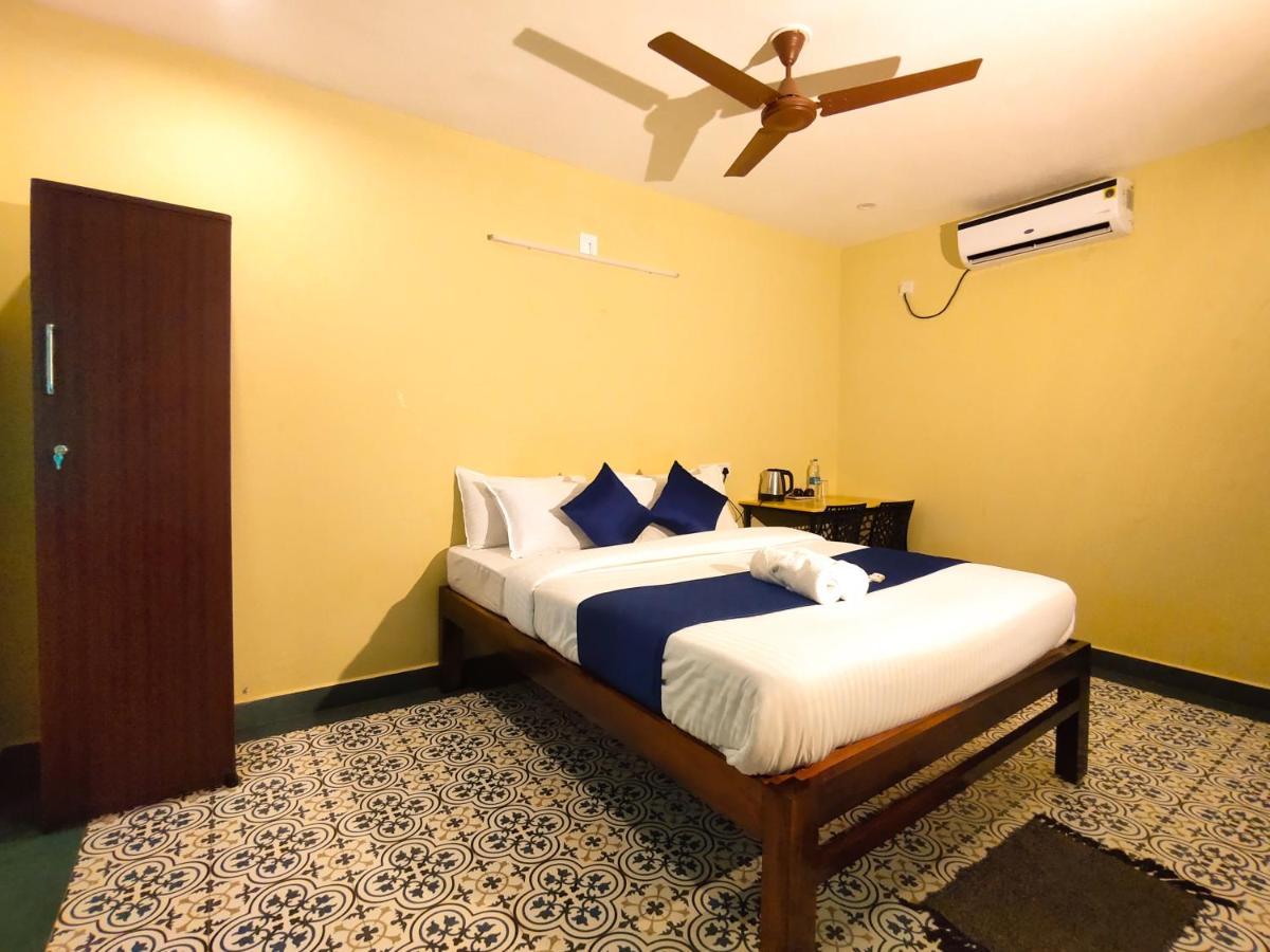 Pv Cottages - Serenity Beach Puducherry Buitenkant foto