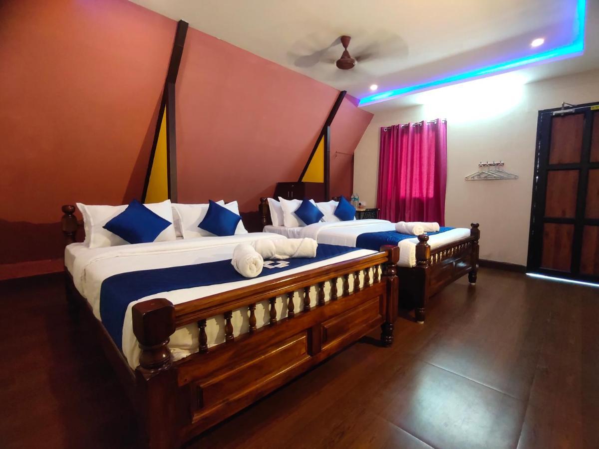 Pv Cottages - Serenity Beach Puducherry Buitenkant foto