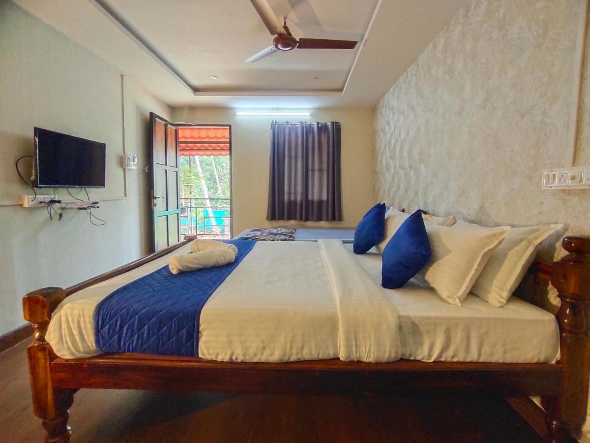 Pv Cottages - Serenity Beach Puducherry Buitenkant foto