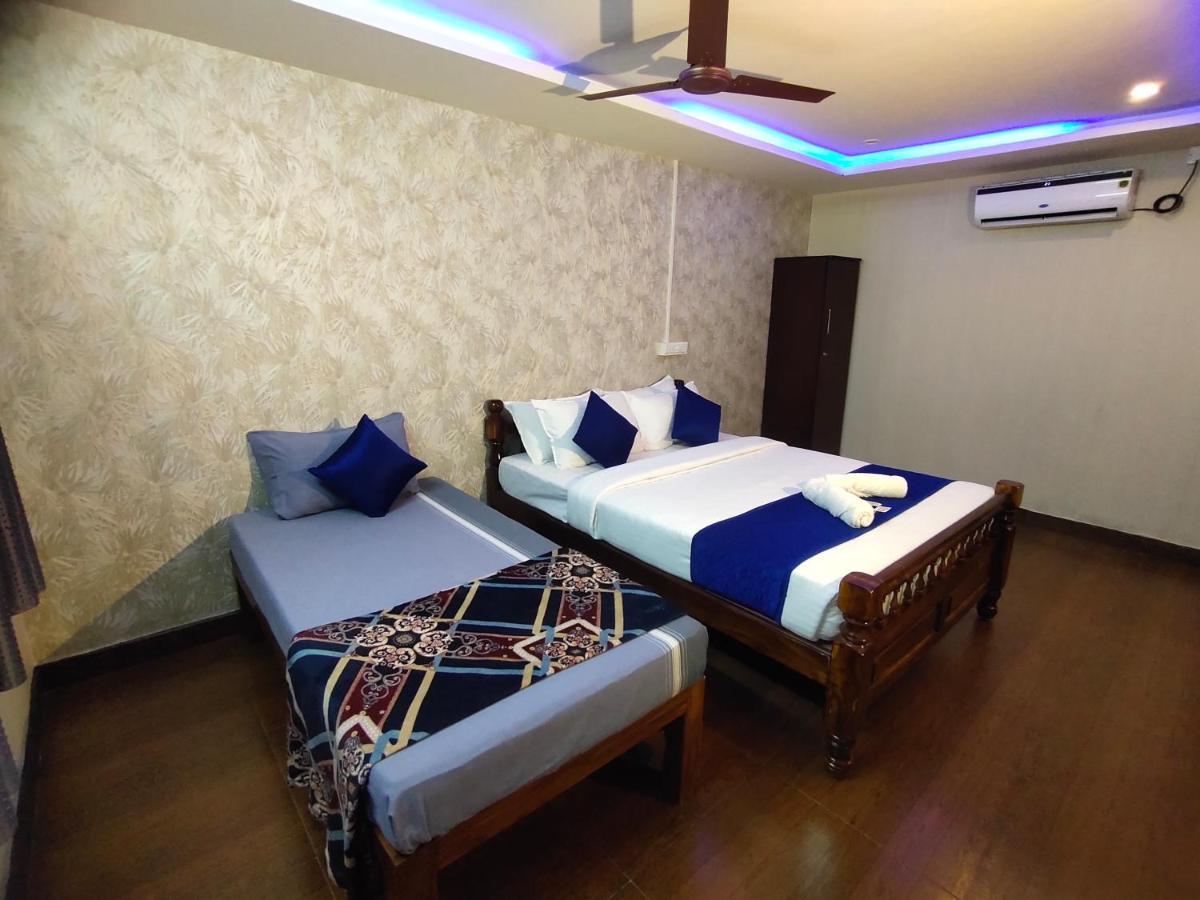 Pv Cottages - Serenity Beach Puducherry Buitenkant foto