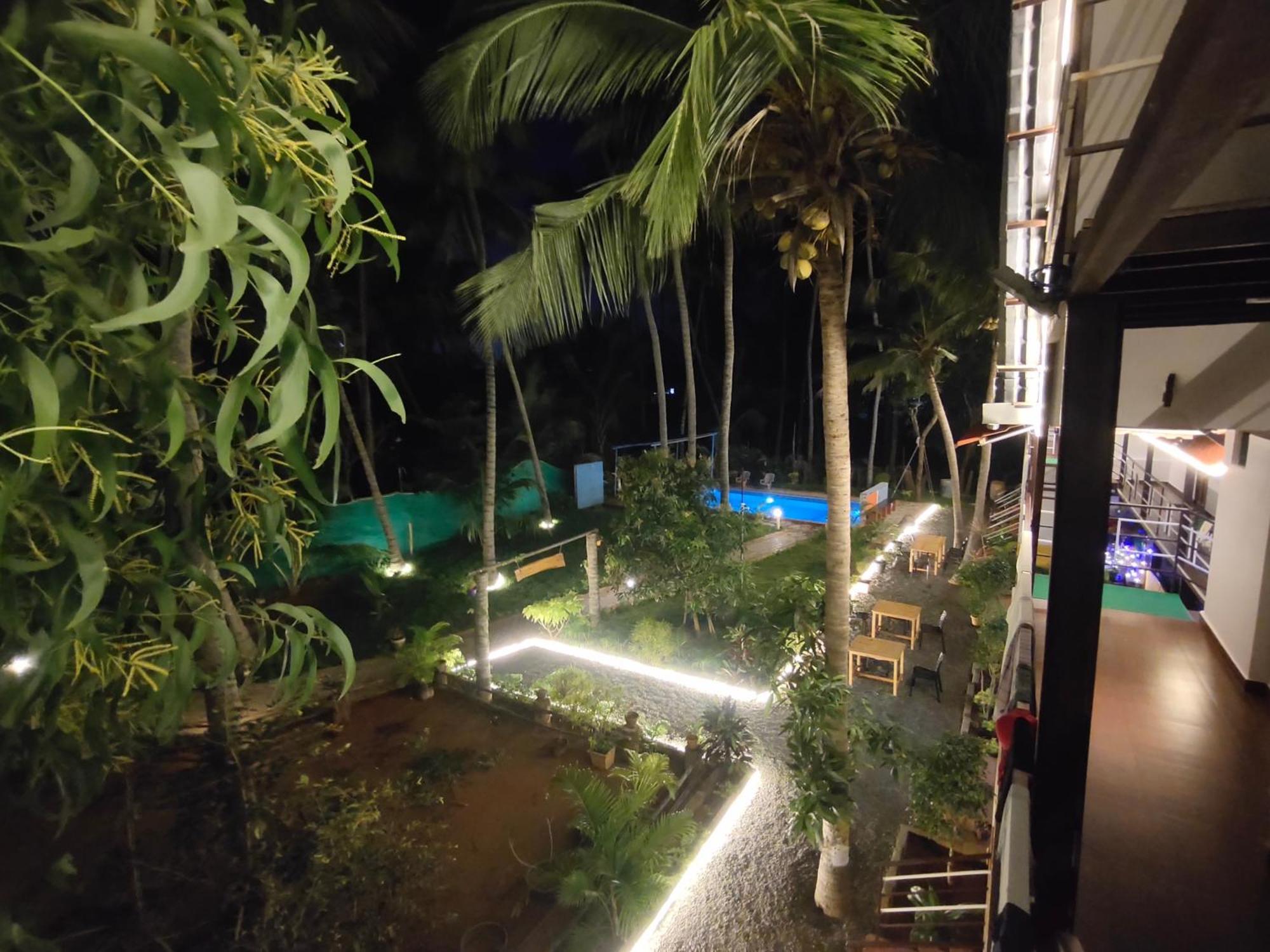 Pv Cottages - Serenity Beach Puducherry Buitenkant foto