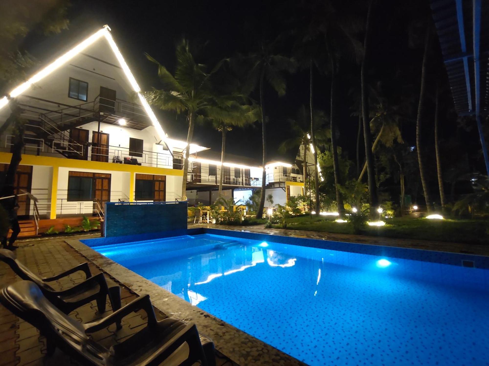 Pv Cottages - Serenity Beach Puducherry Buitenkant foto